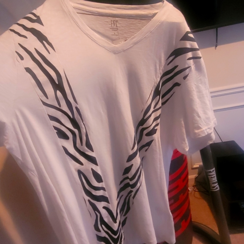 Inc Black and White Tee NWT